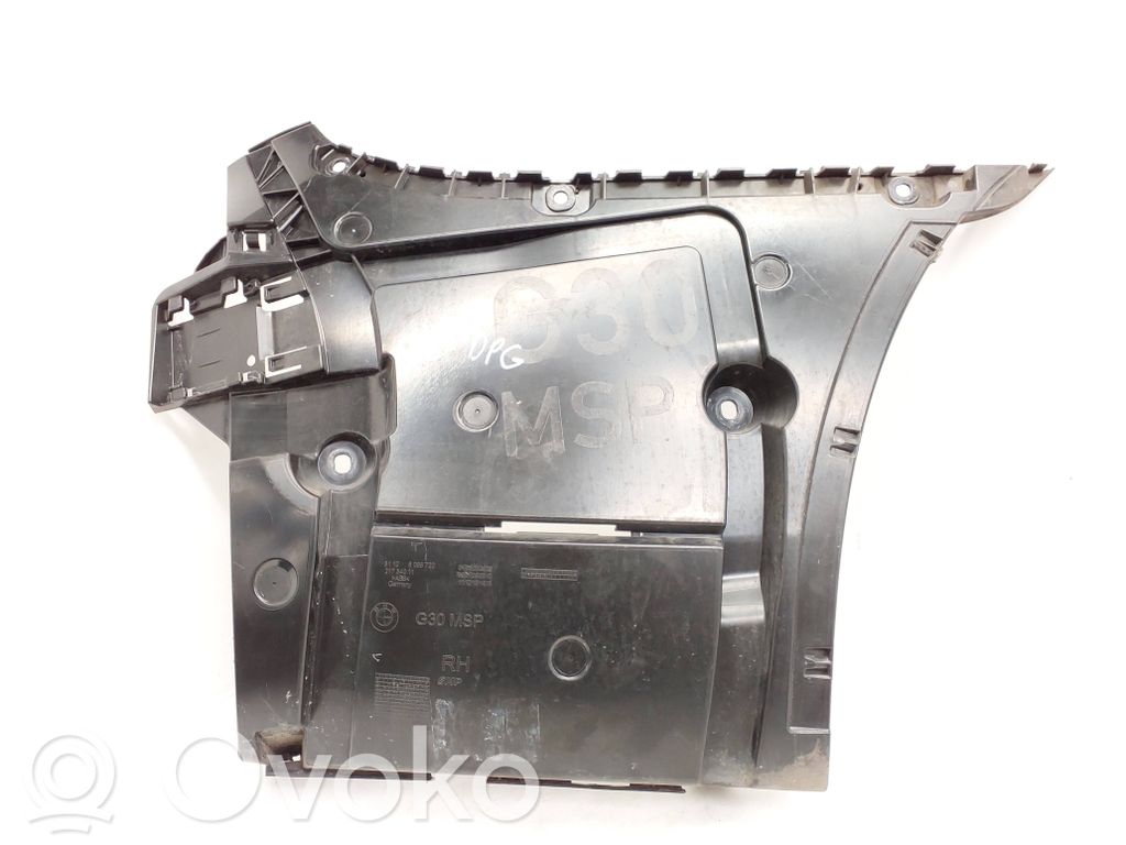BMW 5 G30 G31 G38 Staffa di rinforzo montaggio del paraurti posteriore 