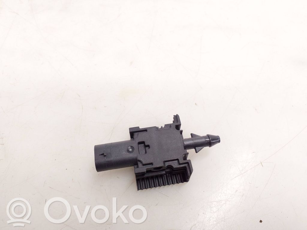 BMW iX1 Sensor impacto/accidente para activar Airbag 