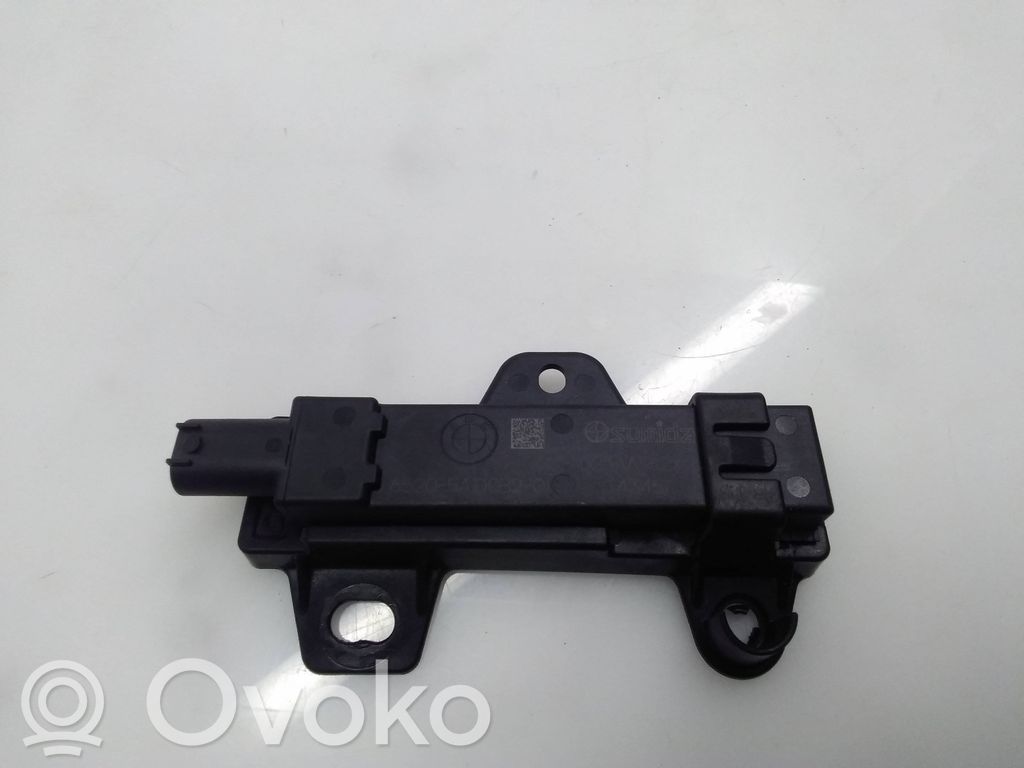 BMW iX1 Antenne des Keyless-Systems 