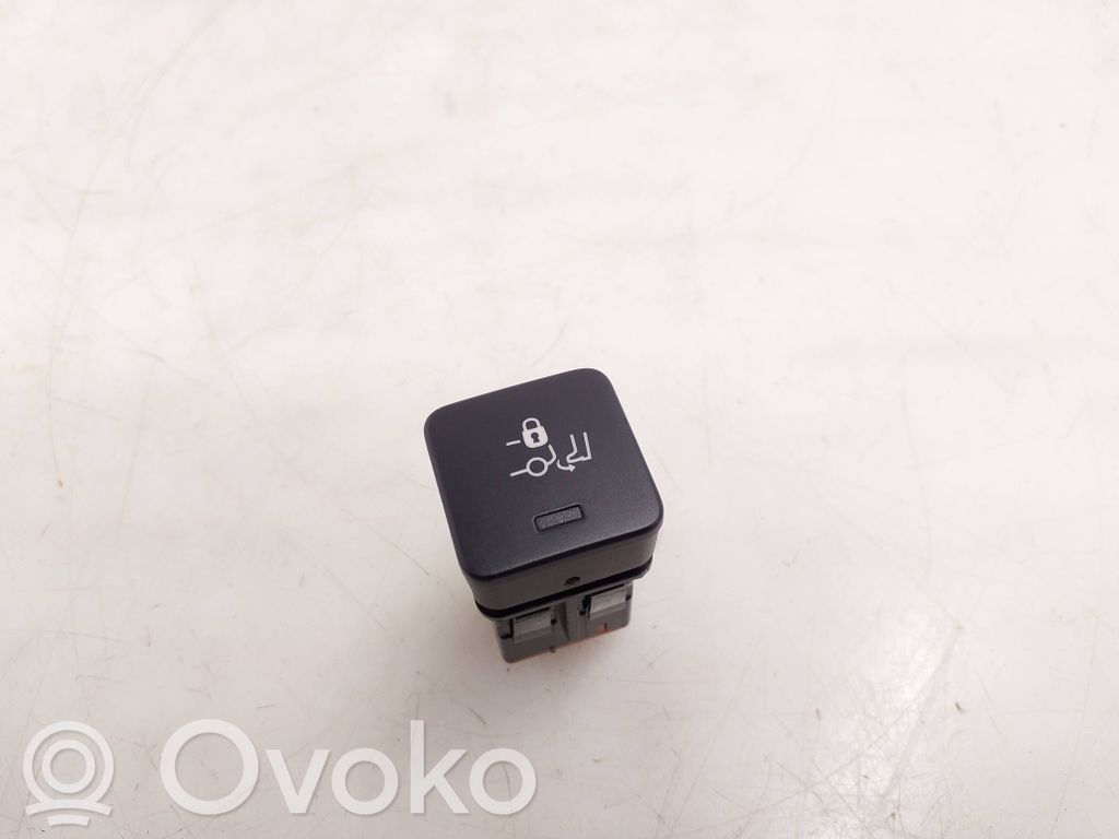 Peugeot 3008 II Otros interruptores/perillas/selectores