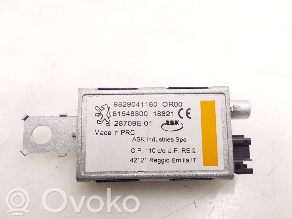 Peugeot 3008 II Amplificator antenă aeriană 
