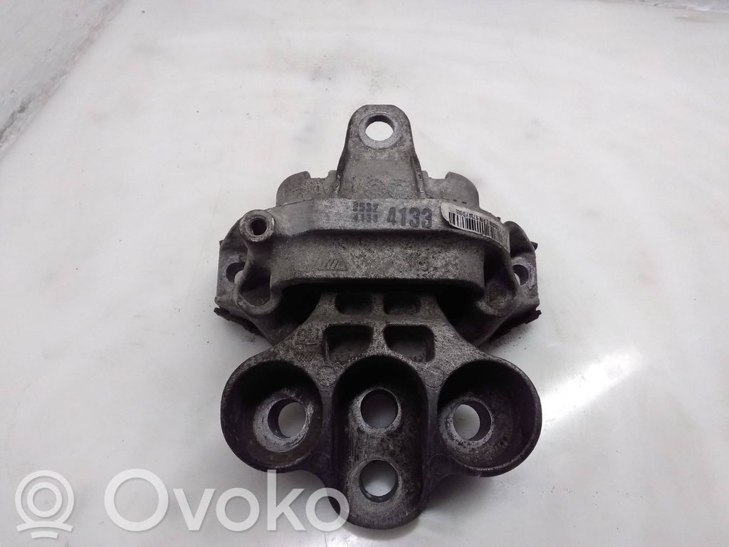 Opel Mokka Engine mount bracket 
