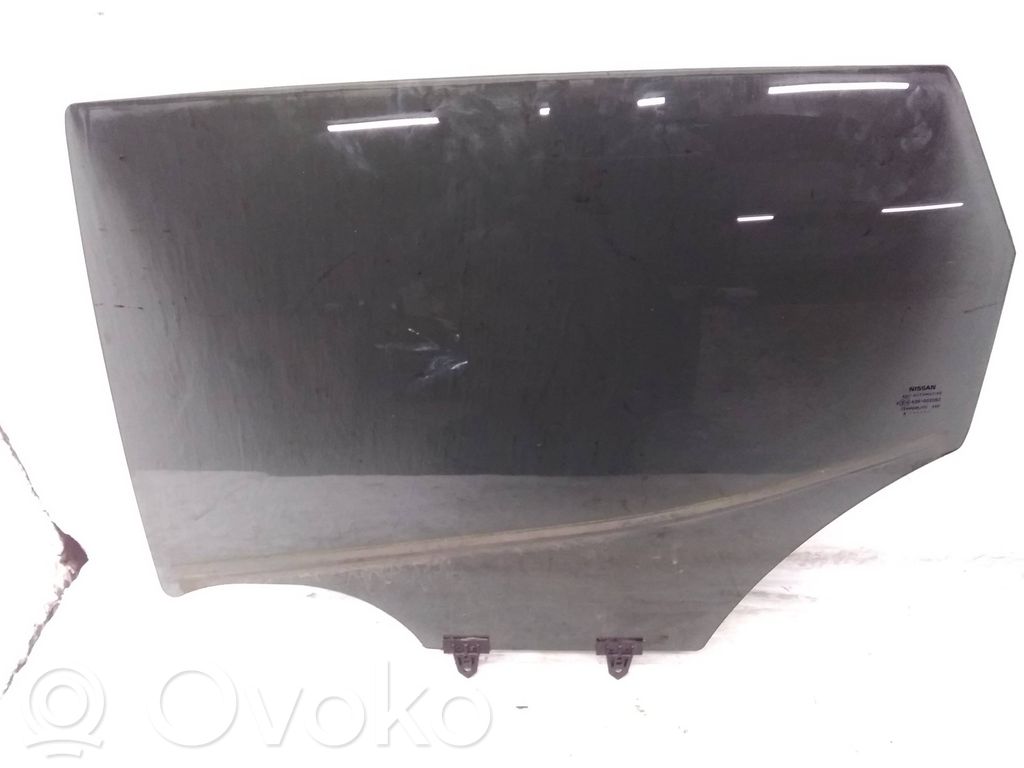 Nissan Qashqai Vetro del finestrino della portiera posteriore