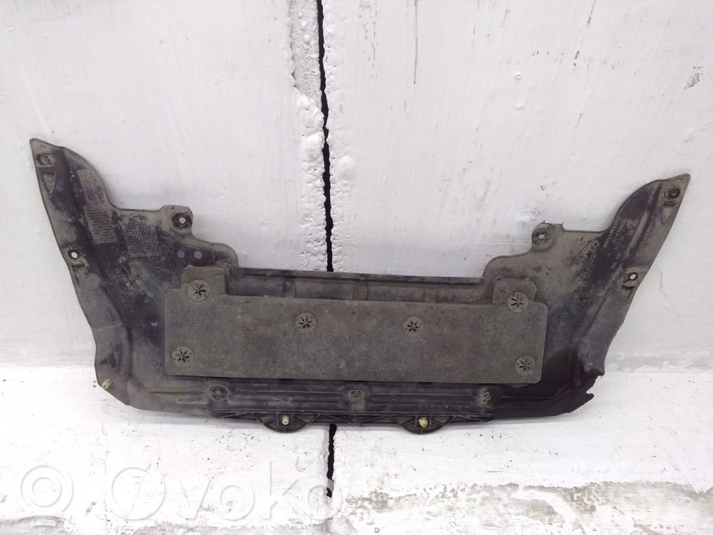 BMW 5 G30 G31 G38 Protecție inferioară motor 