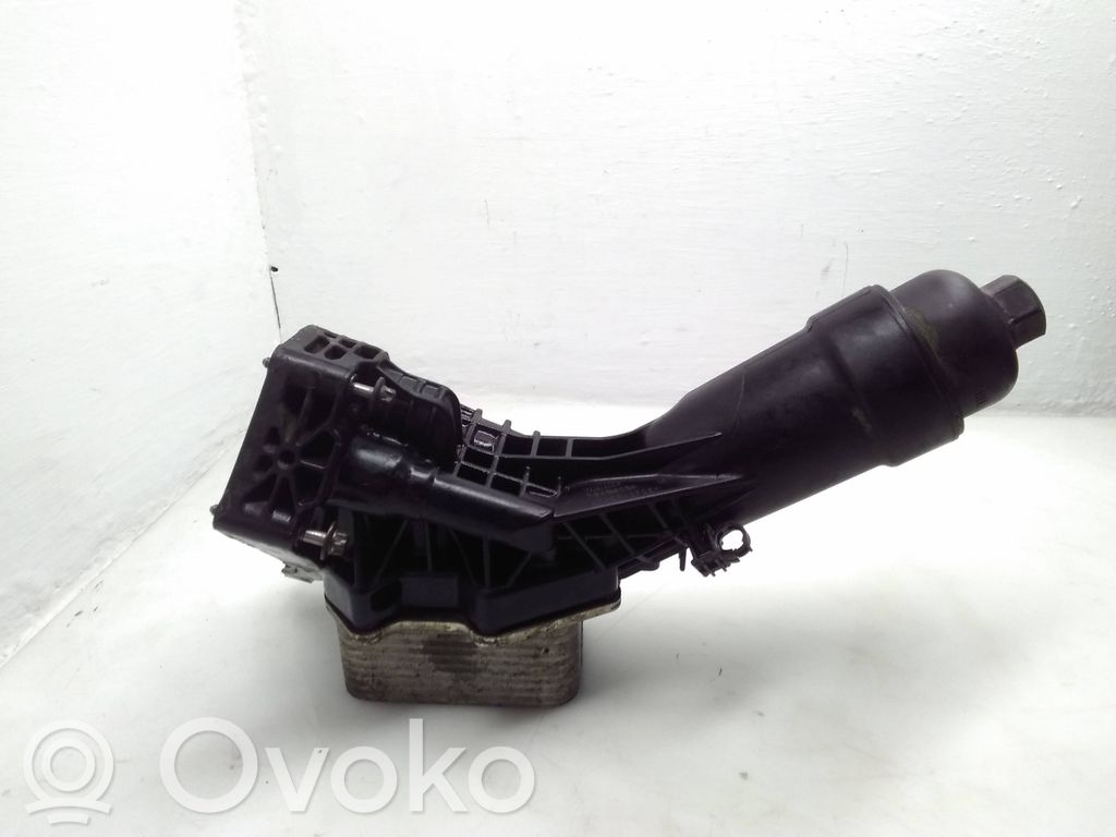 BMW 5 G30 G31 G38 Mocowanie / uchwyt filtra oleju 