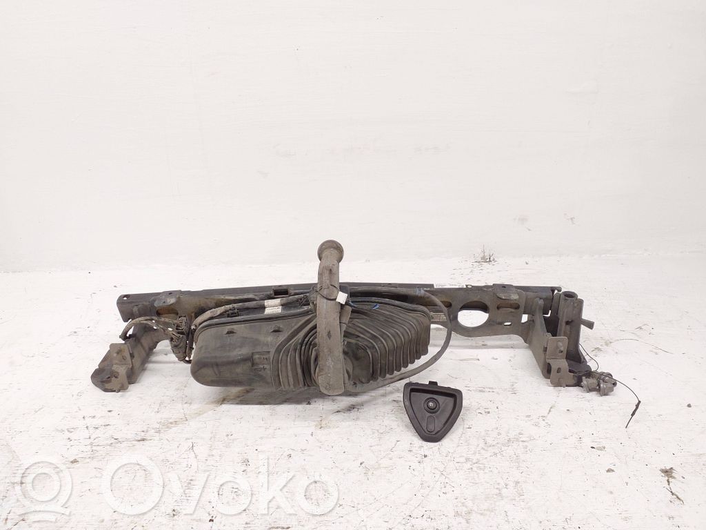 BMW 5 G30 G31 G38 Hak holowniczy / Komplet 