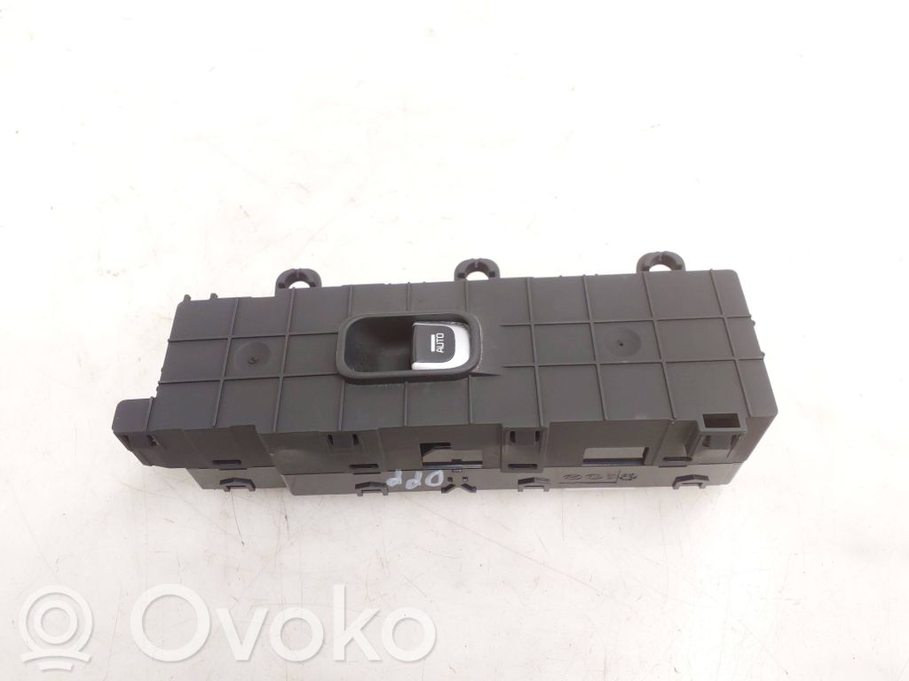 KIA Niro Interruptor del elevalunas eléctrico 