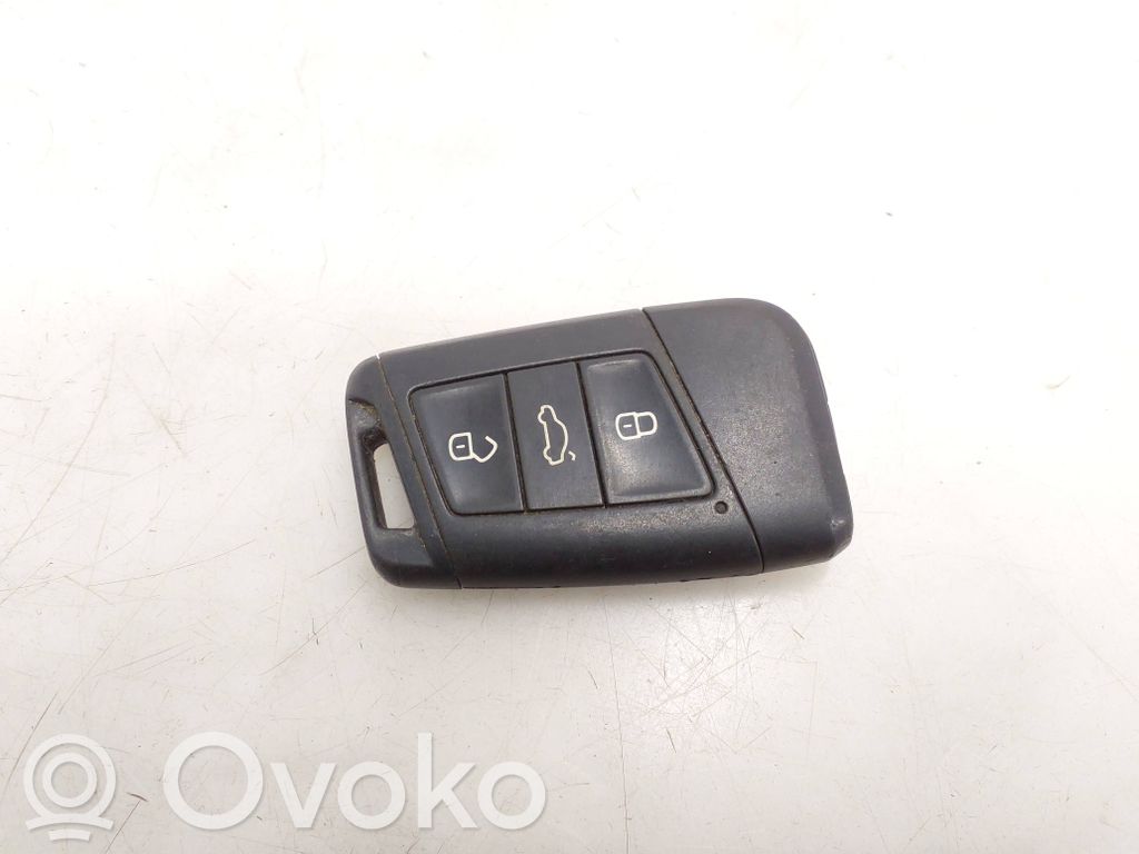 Volkswagen PASSAT B8 Klucz / Karta zapłonu 