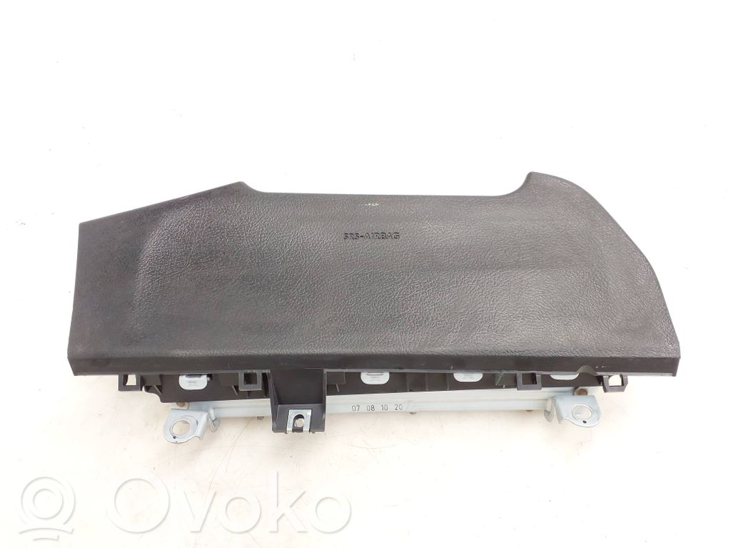 Toyota Hilux VIII Airbag per le ginocchia