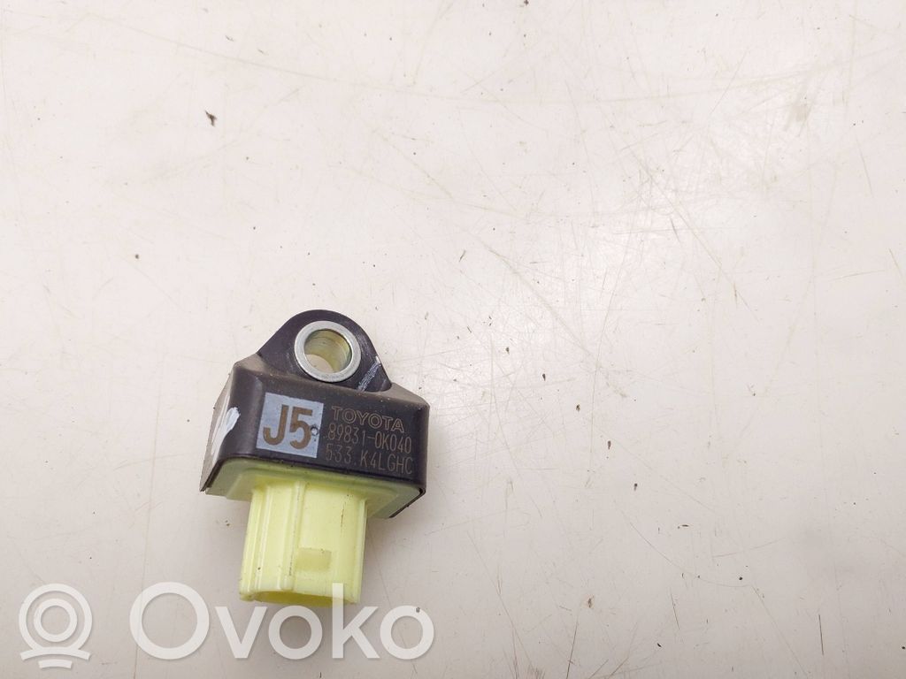 Toyota Hilux VIII Czujnik uderzenia Airbag 