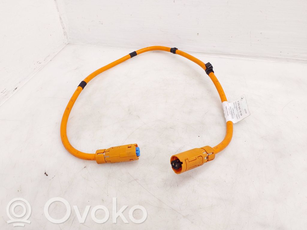 Mercedes-Benz C W205 Kabel wysokiego napięcia 