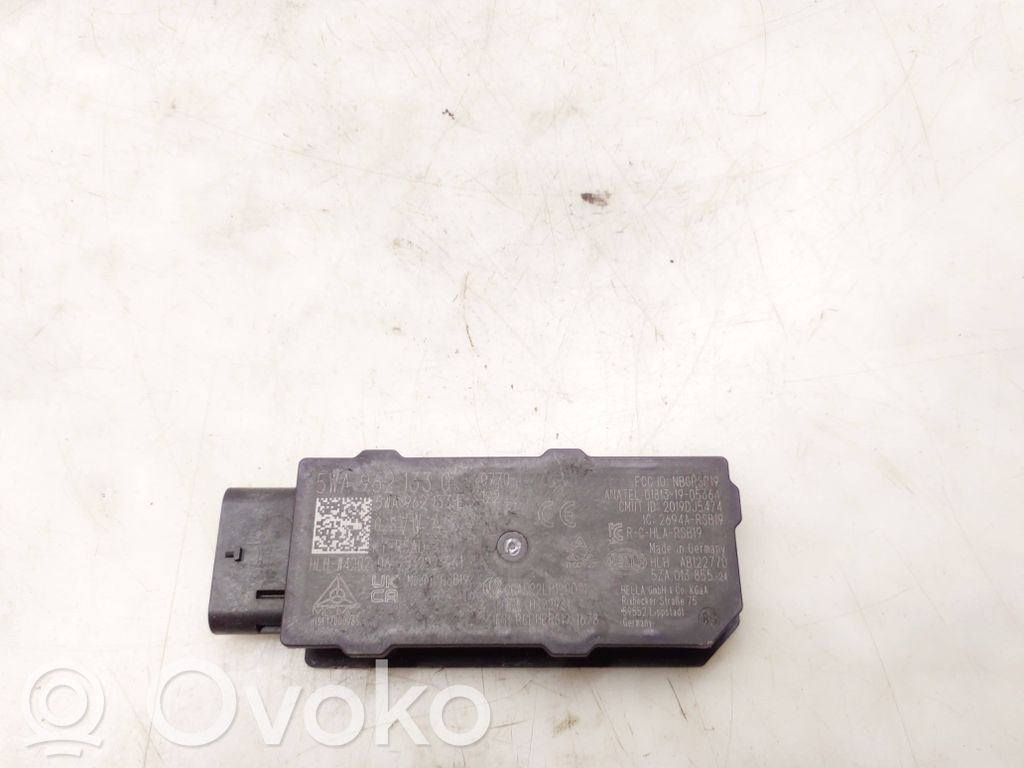Volkswagen Tiguan Keyless system antenna 