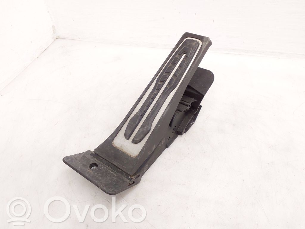 BMW 2 F44 Pedał gazu / przyspieszenia 