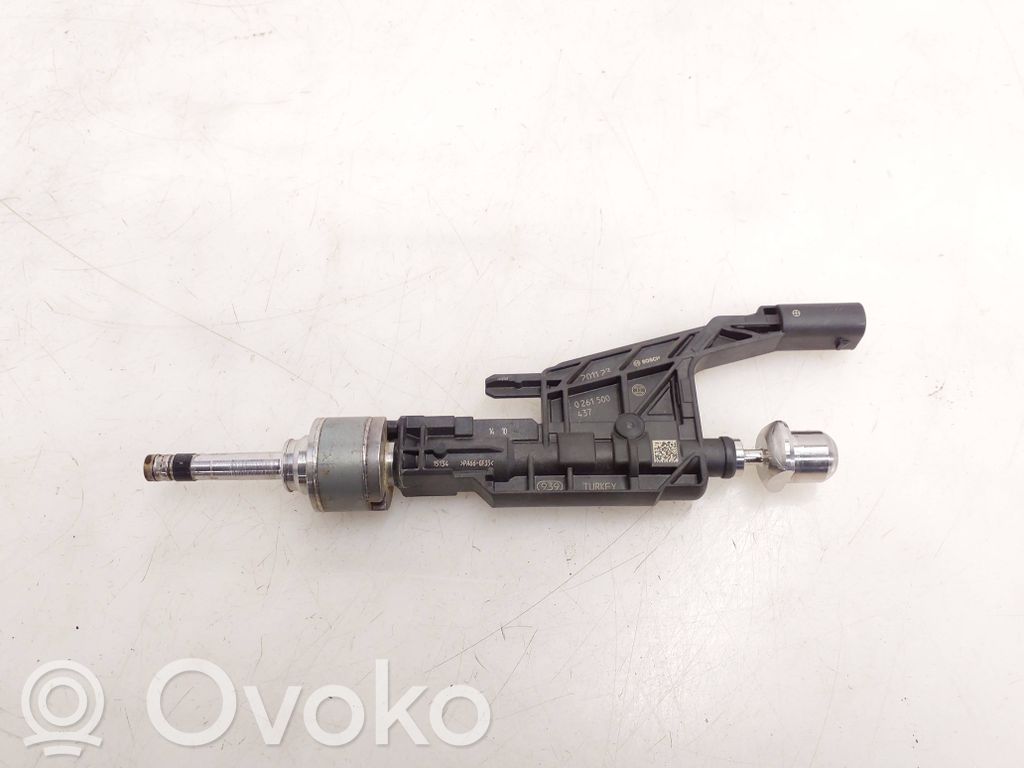 BMW 2 F44 Inyector de combustible 