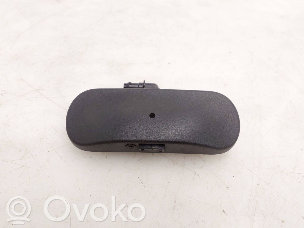 Buse de lave-glace   8W0955988A