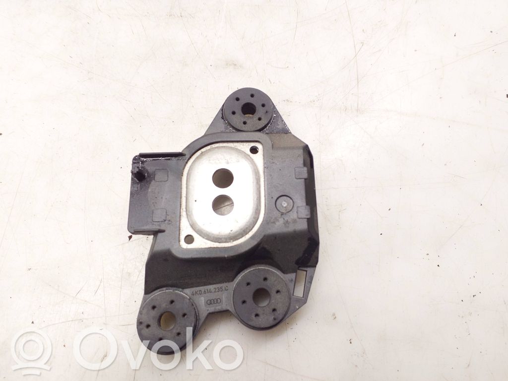 Audi A5 Soporte para la bomba de ABS 