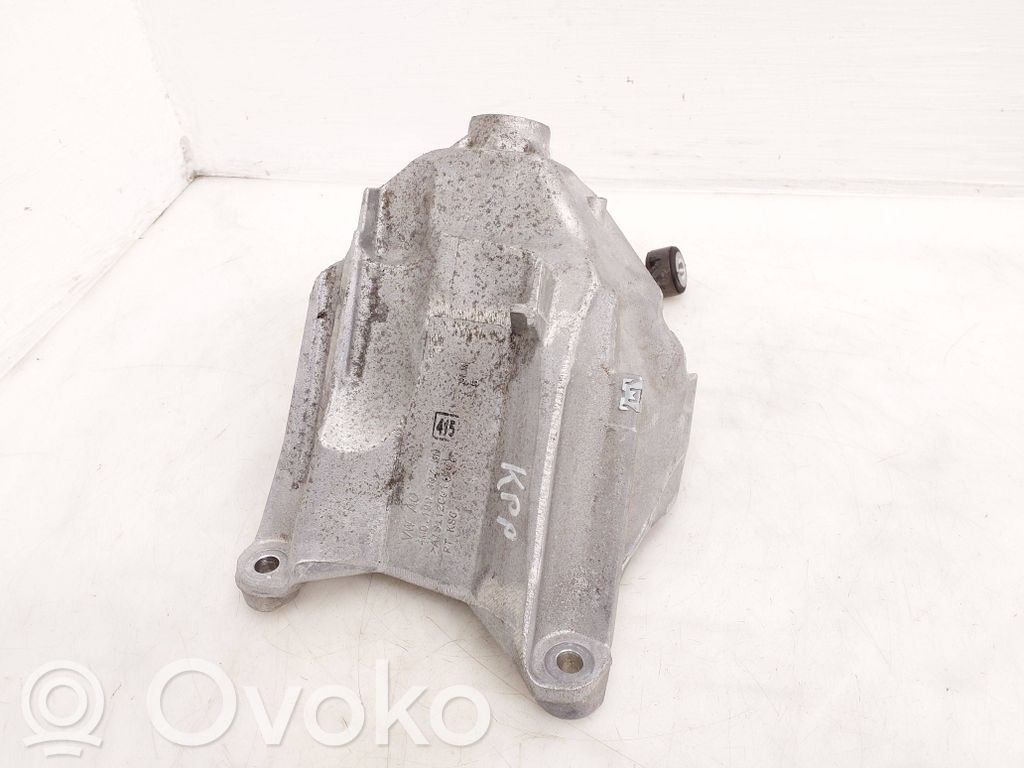 Audi A5 Engine mounting bracket 