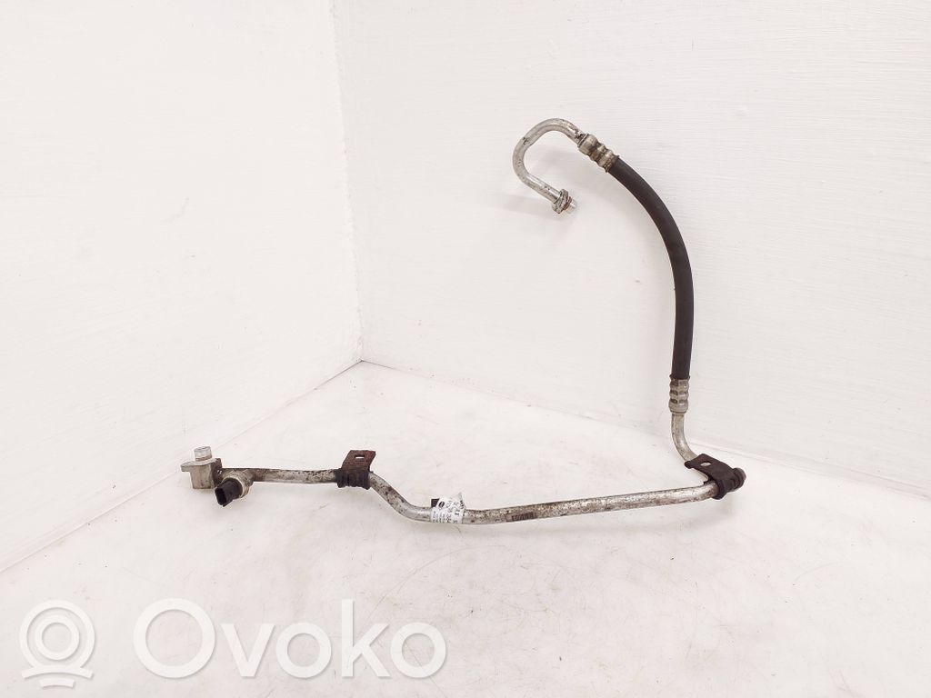 Renault Trafic III (X82) Ilmastointilaitteen putki (A/C) 