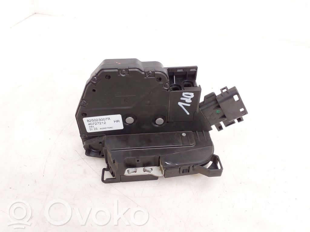 Renault Trafic III (X82) Liukuoven lukko