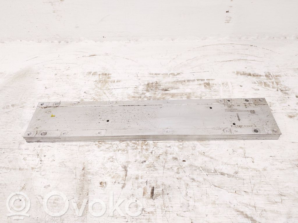 Peugeot 208 II Kita variklio skyriaus detalė 