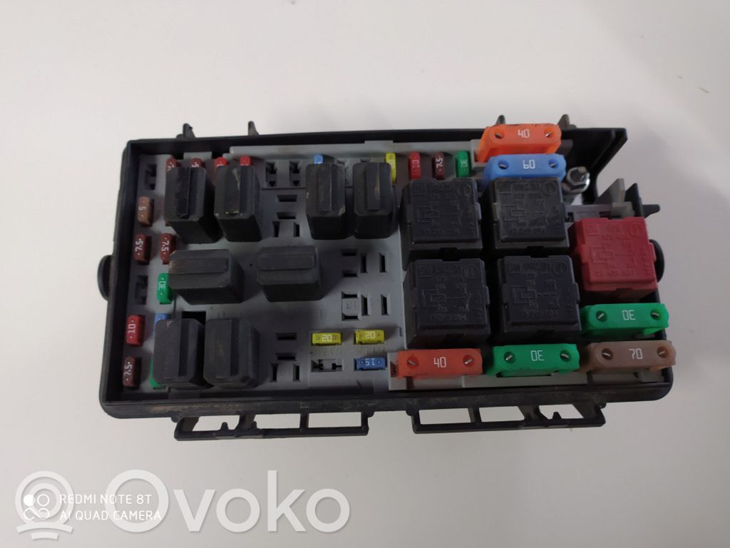 Opel Corsa C Fuse module 
