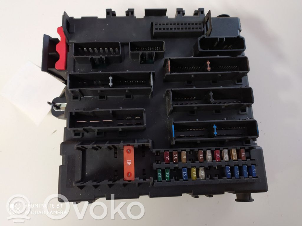 Opel Vectra C Fuse module 