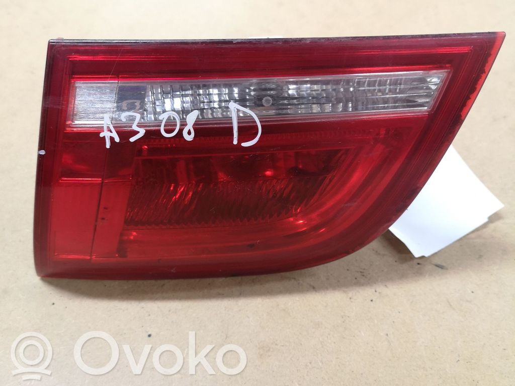 Audi A3 S3 8P Aizmugurējais lukturis pārsegā 