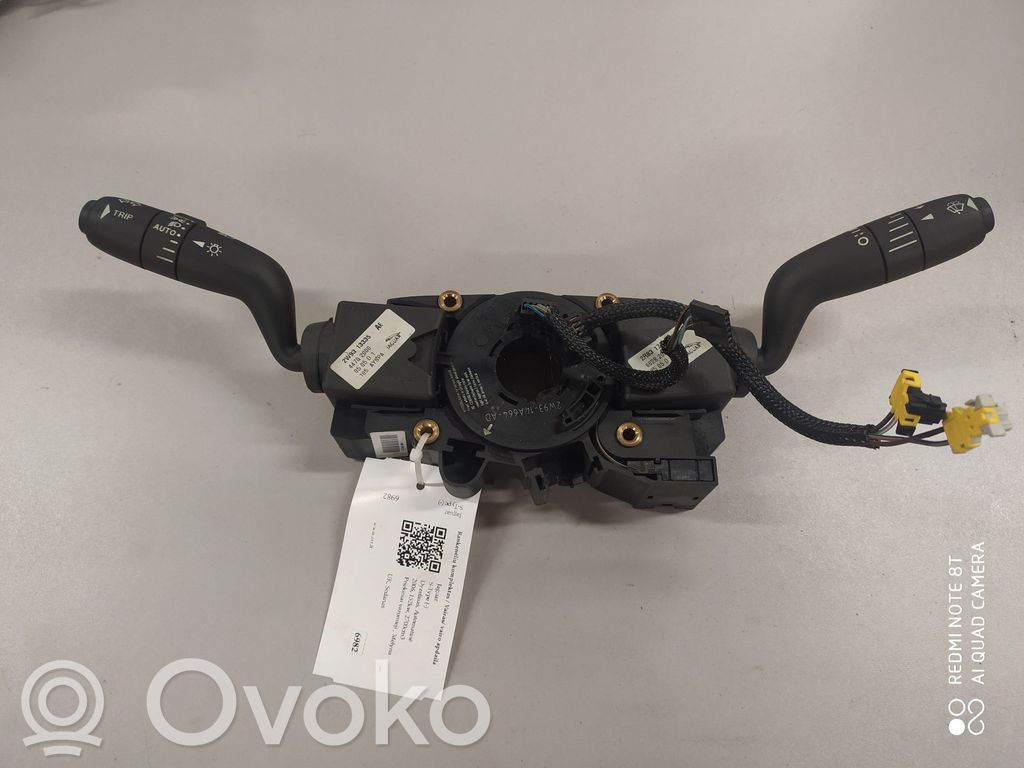 Jaguar S-Type Wiper turn signal indicator stalk/switch 