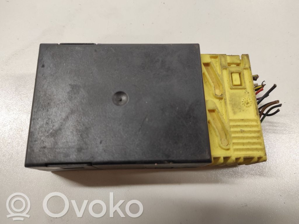 Immobilizer control unit/module   61358362277,608377
