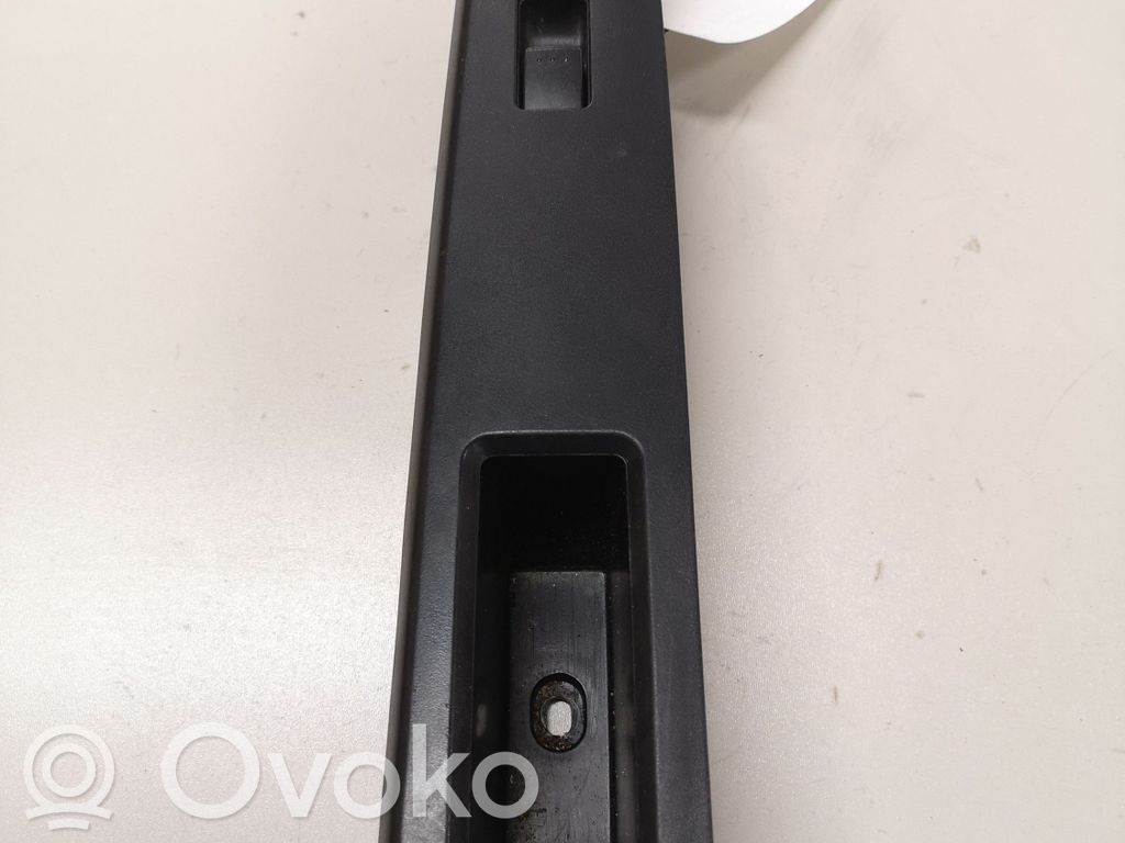 Mazda 5 Other front door trim element 