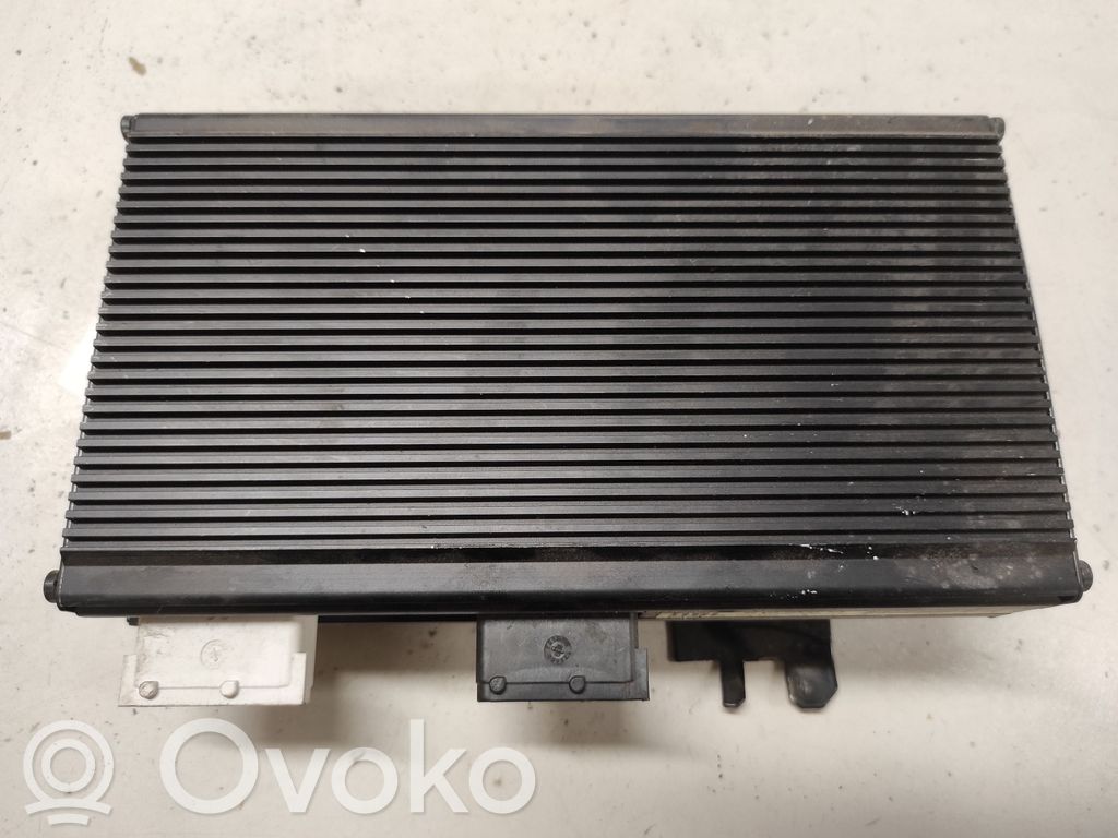 Citroen C6 Sound amplifier 