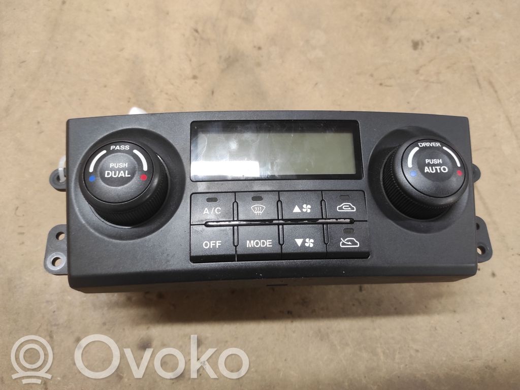 KIA Sorento Climate control unit 