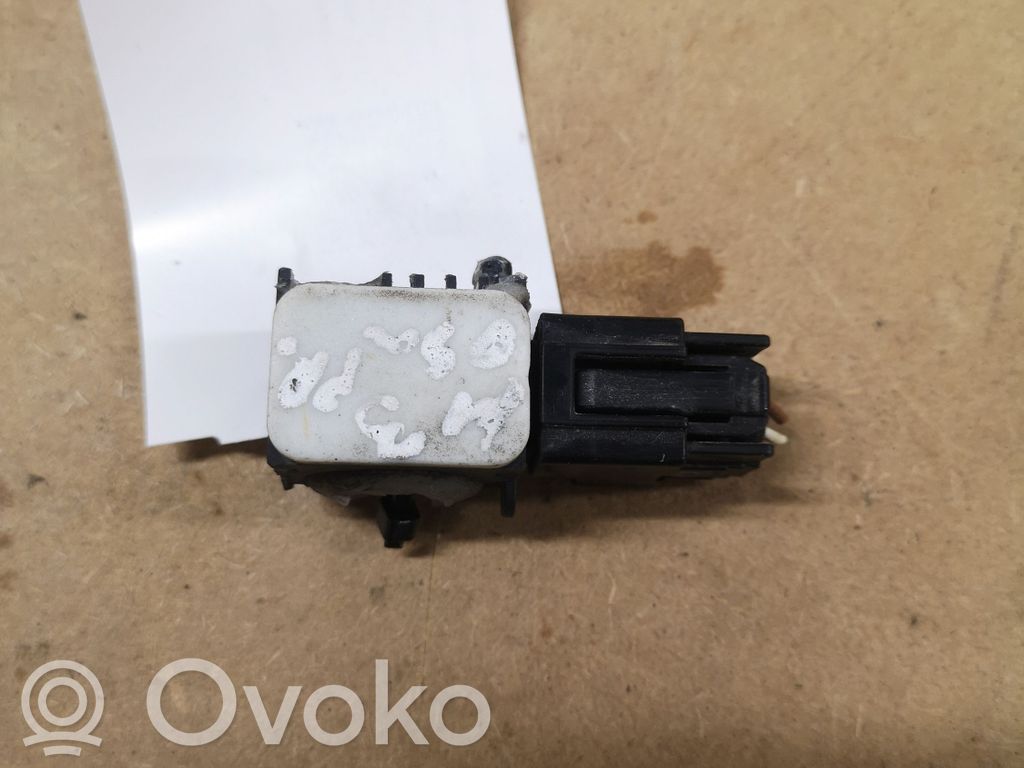 Mazda 3 I Airbag deployment crash/impact sensor 