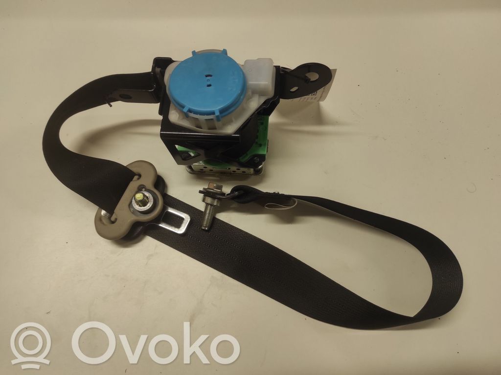Mazda 6 Front seatbelt 