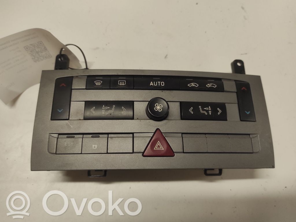 Peugeot 407 Climate control unit 