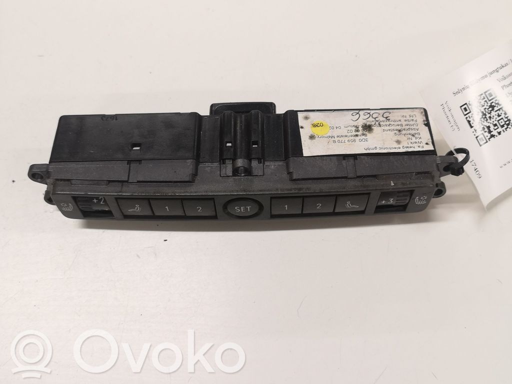 Volkswagen Phaeton Seat heating switch 