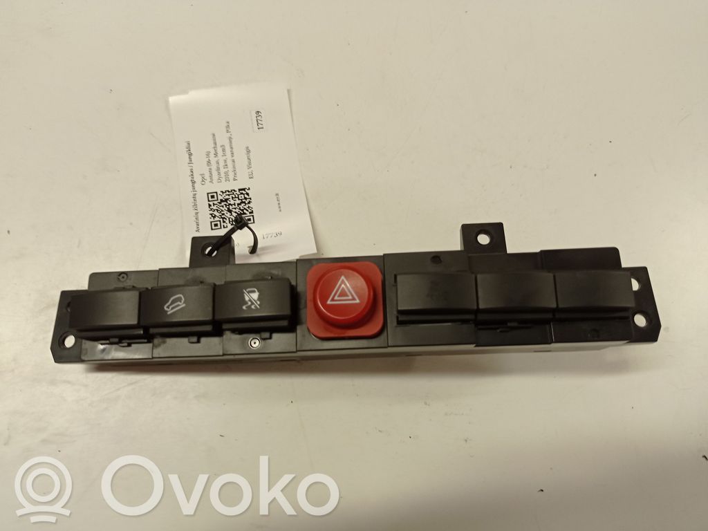 Opel Antara Hazard light switch 