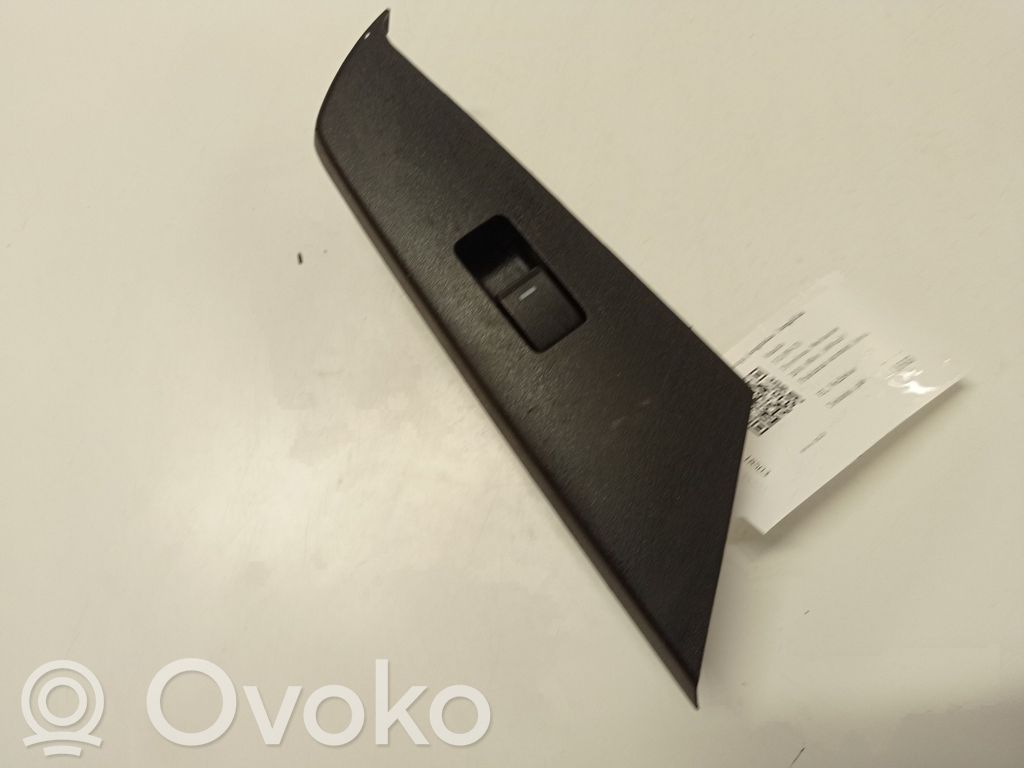 Mazda 3 II Electric window control switch 