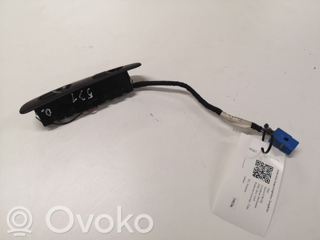 Opel Vectra B Electric window control switch 