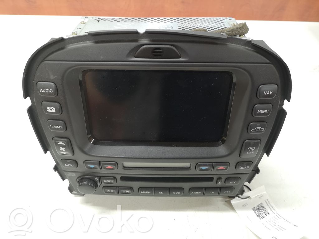 Jaguar S-Type Radio/CD/DVD/GPS head unit 