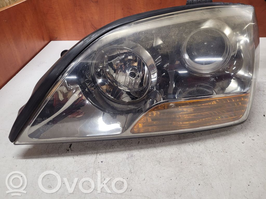 KIA Sorento Headlight/headlamp 