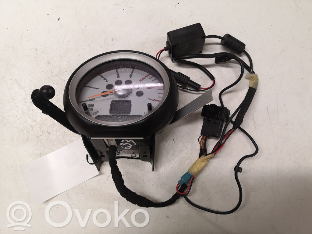 Mini One - Cooper Clubman R55 Tachometer 
