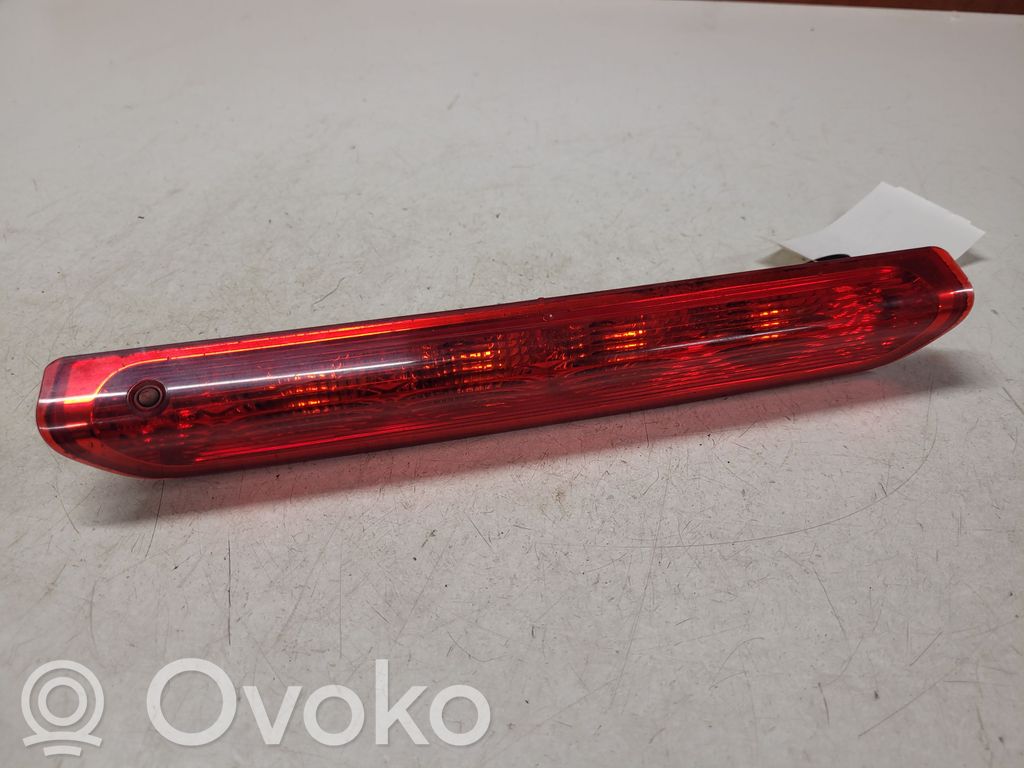 Peugeot 308 Third/center stoplight 