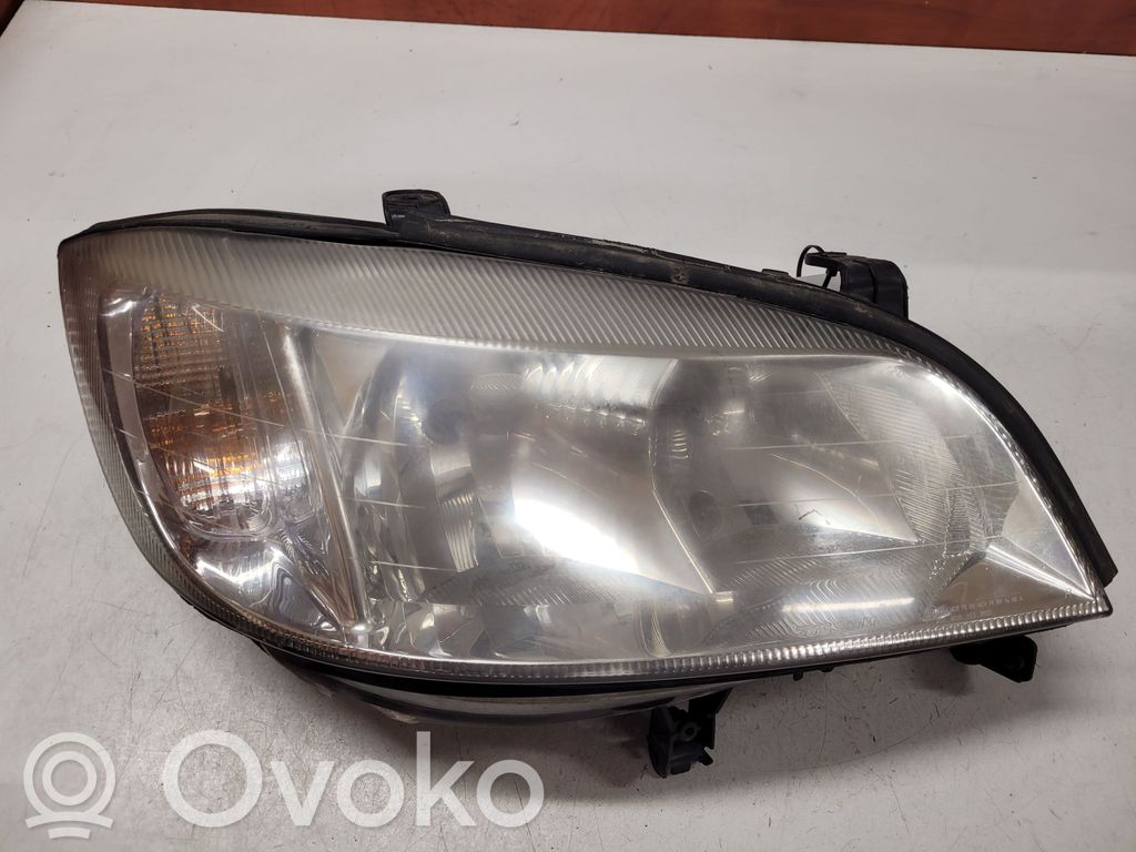 Opel Zafira A Priekinis žibintas 