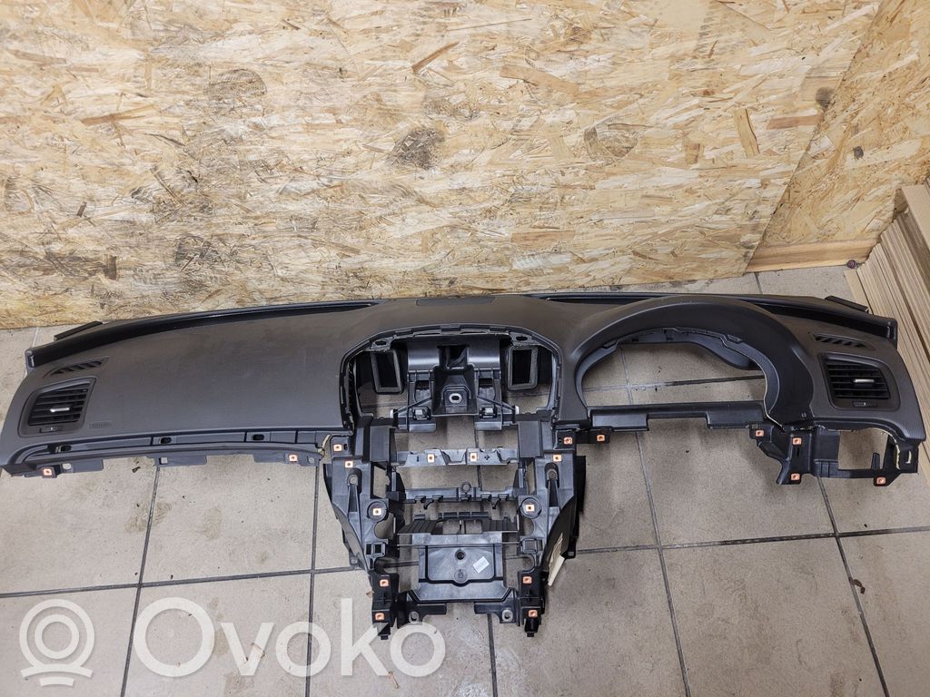 Panel de instrumentos   T0510963,22900478,1324015,22807757,426154552