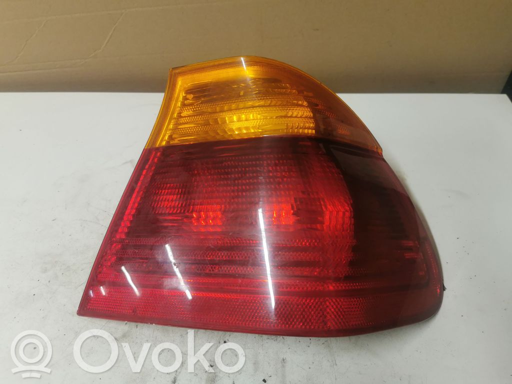 BMW 3 E46 Galinis žibintas kėbule 