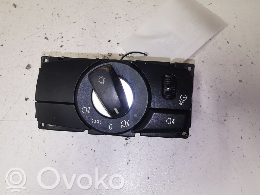 Lichtschalter   913472801,3361030101