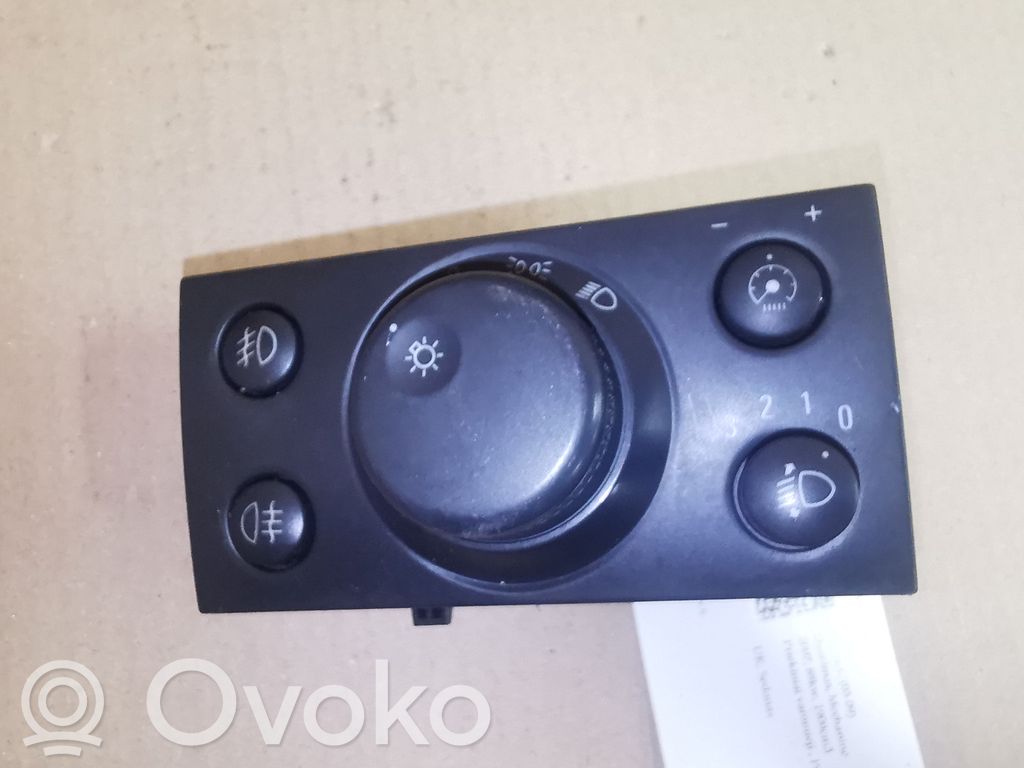 Opel Vectra C Light switch 