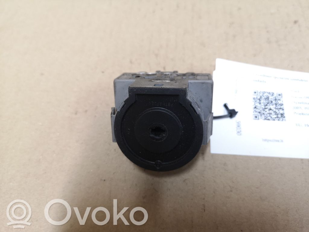 Ford Focus Užvedimo spynelės kontaktai 