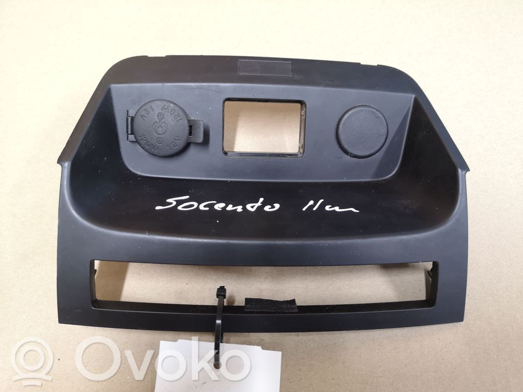KIA Sorento 12 V Socket (front) 